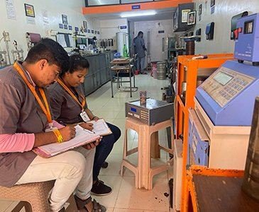 Modulus of elasticity test on rock